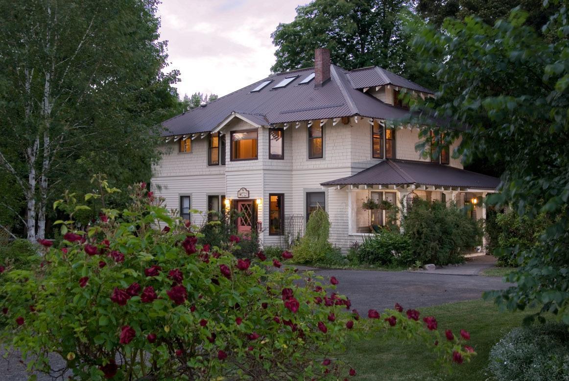 Old Parkdale Inn Bed And Breakfastフッド・リバー エクステリア 写真